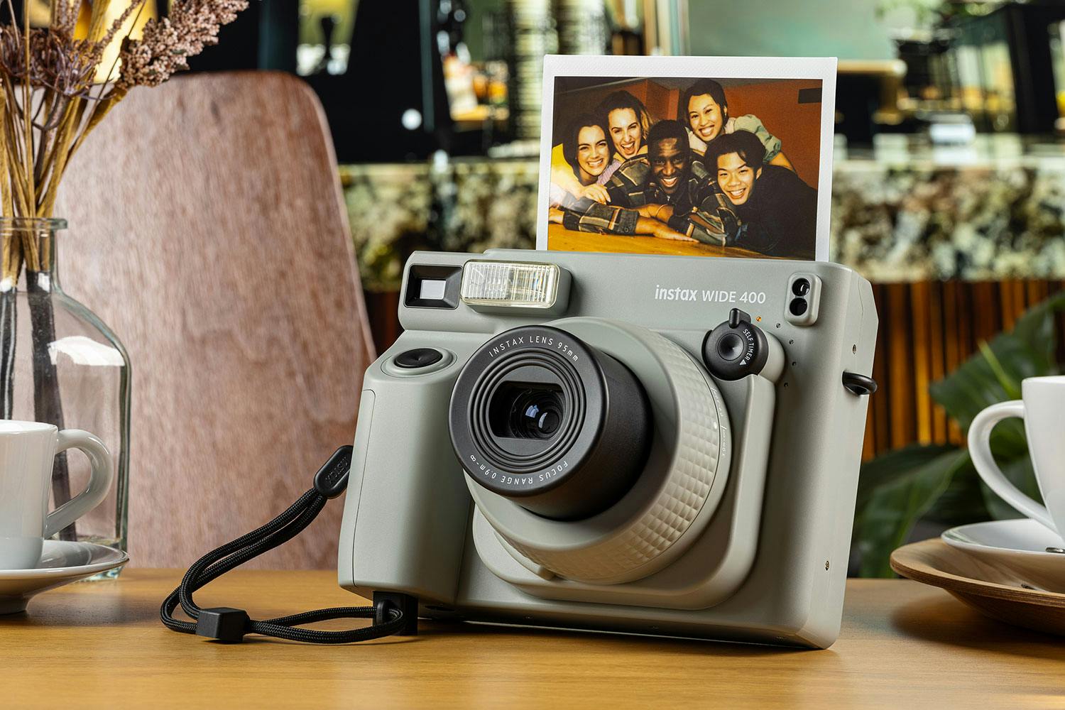 Fujifilm instax WIDE 400 Fujifilm instax WIDE 400